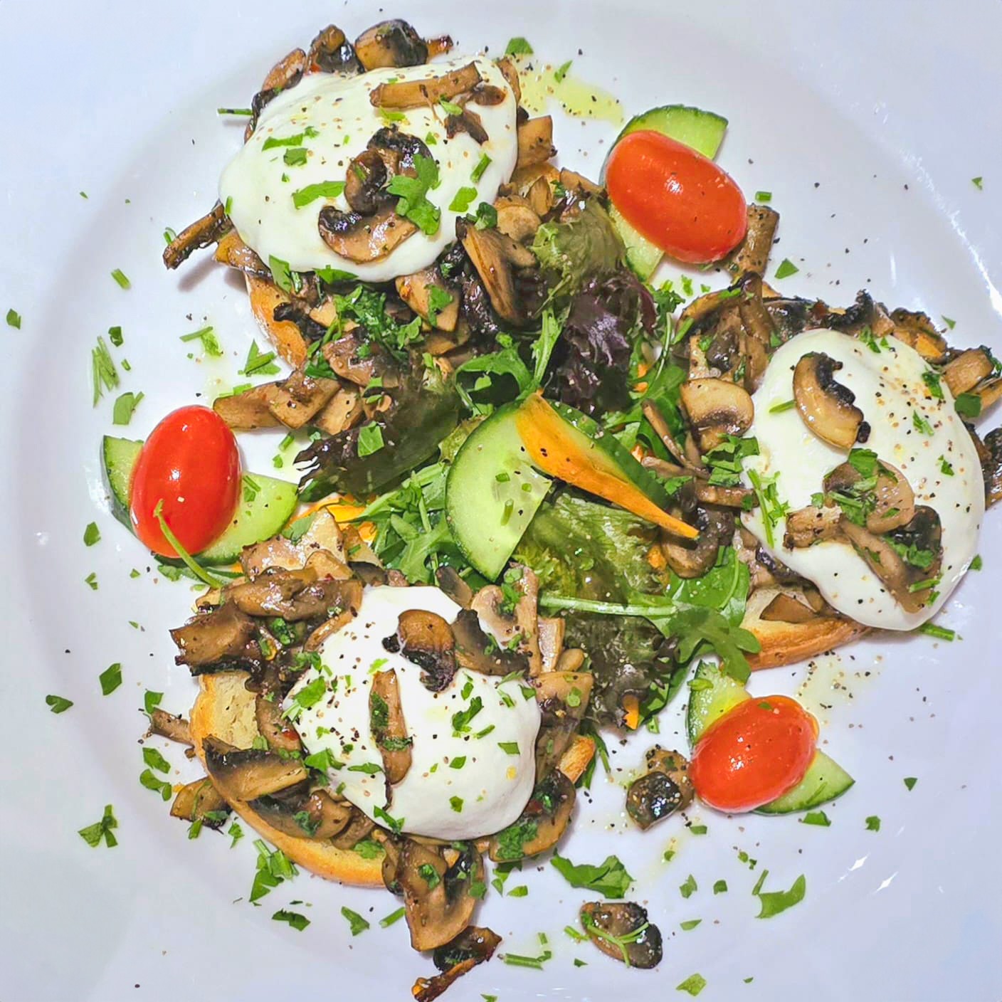 A colourful plate served at Il Vicoletto